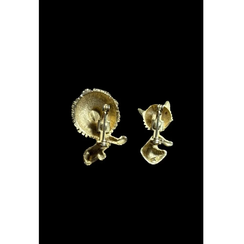 Vintage Gold Tone Lion & Lioness Brooch Set Figural Pins Mid Century 1970s Cute